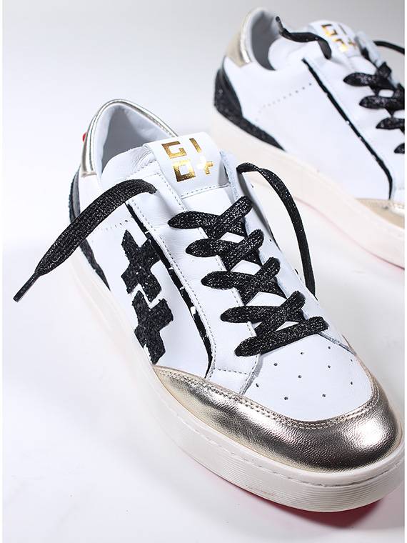 GIO + Sneaker Promozione Limitata