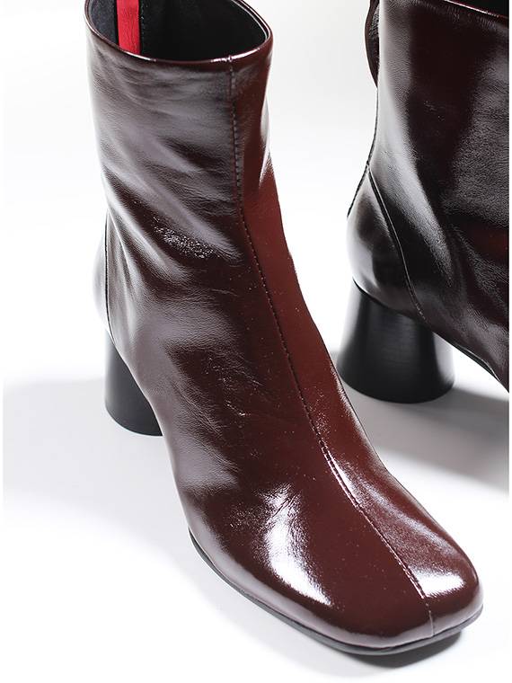HALMANERA Trochetto Moda