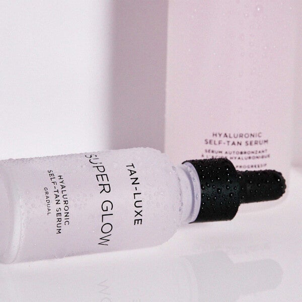 Tan-Luxe Tan-Luxe Super Glow Hyaluronic Self-Tan Siero 30ml Pezzi Unici