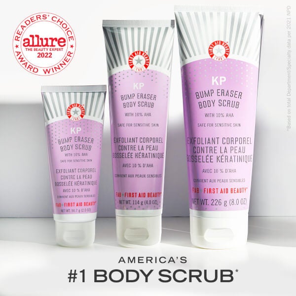 First Aid Beauty First Aid Beauty KP Bump Eraser Body Scrub con 10% AHA 226ml Offerta speciale