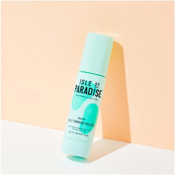 Isle of Paradise Isle of Paradise Self-Tanning Mousse - Medium 200ml Promozione Limitata