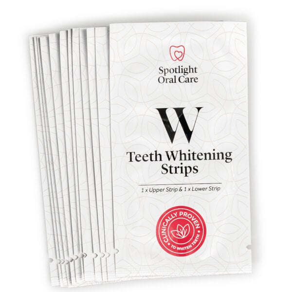 Spotlight Oral Care Spotlight Oral Care Teeth Whitening System Offerta settimanale
