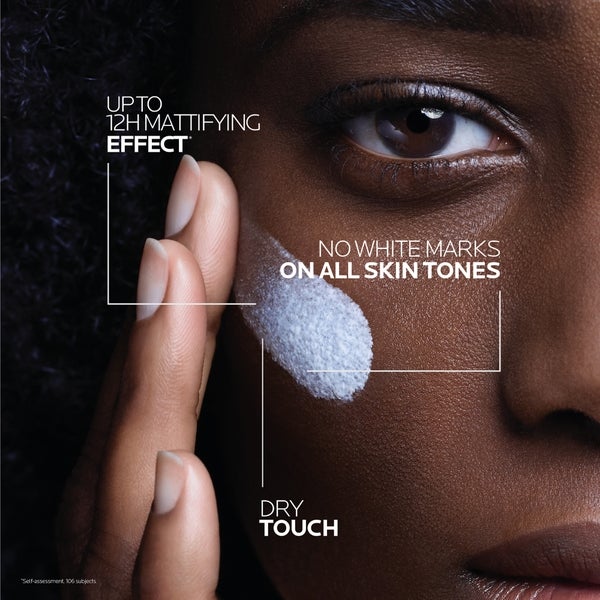 La Roche-Posay La Roche-Posay Anthelios Oil Control Fluid SPF50+ for Oily Blemish-Prone Skin 50ml Offerta temporanea