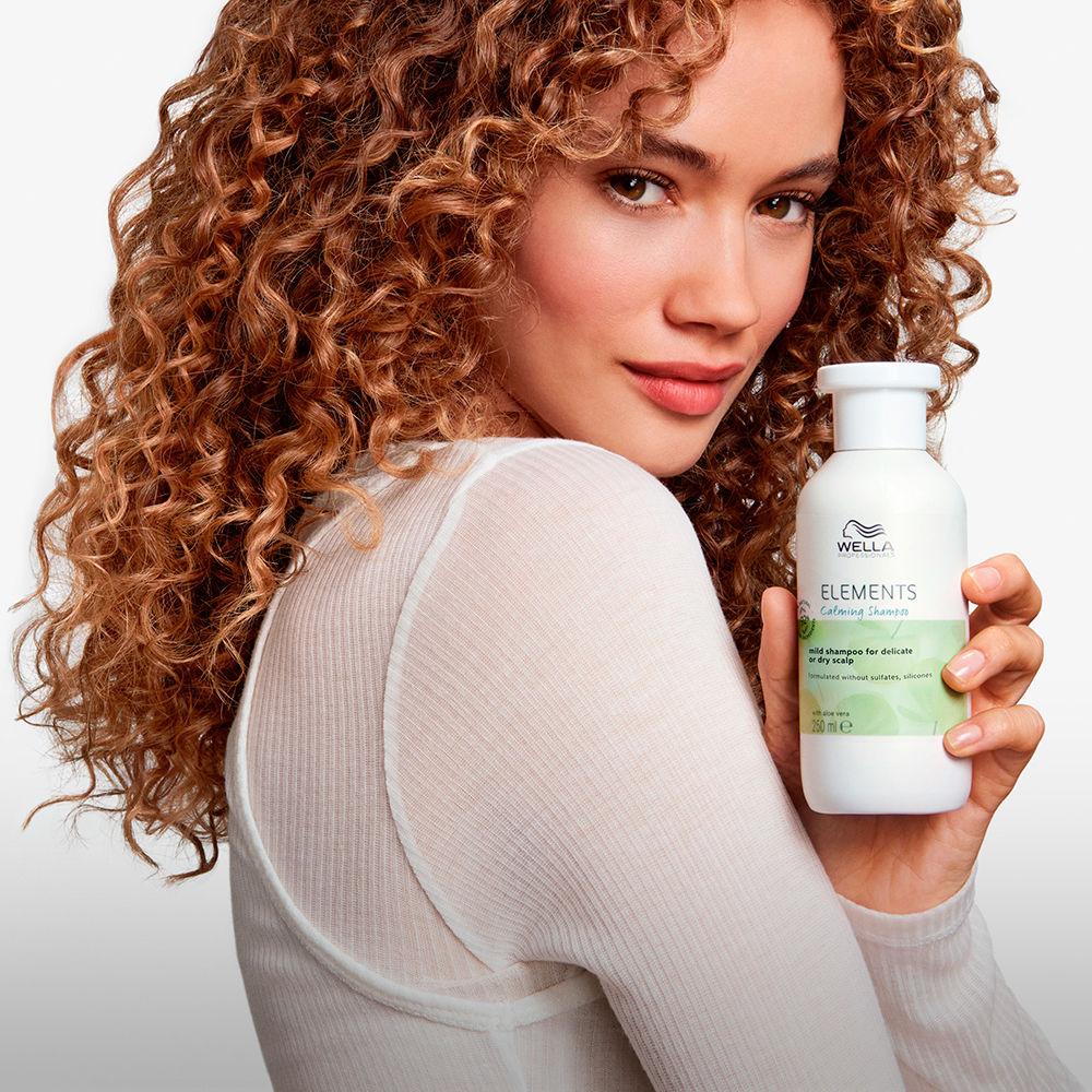 Wella Professionals ELEMENTI Shampoo lenitivo naturale per cuoio capelluto secco o delicato Fino Al -60%