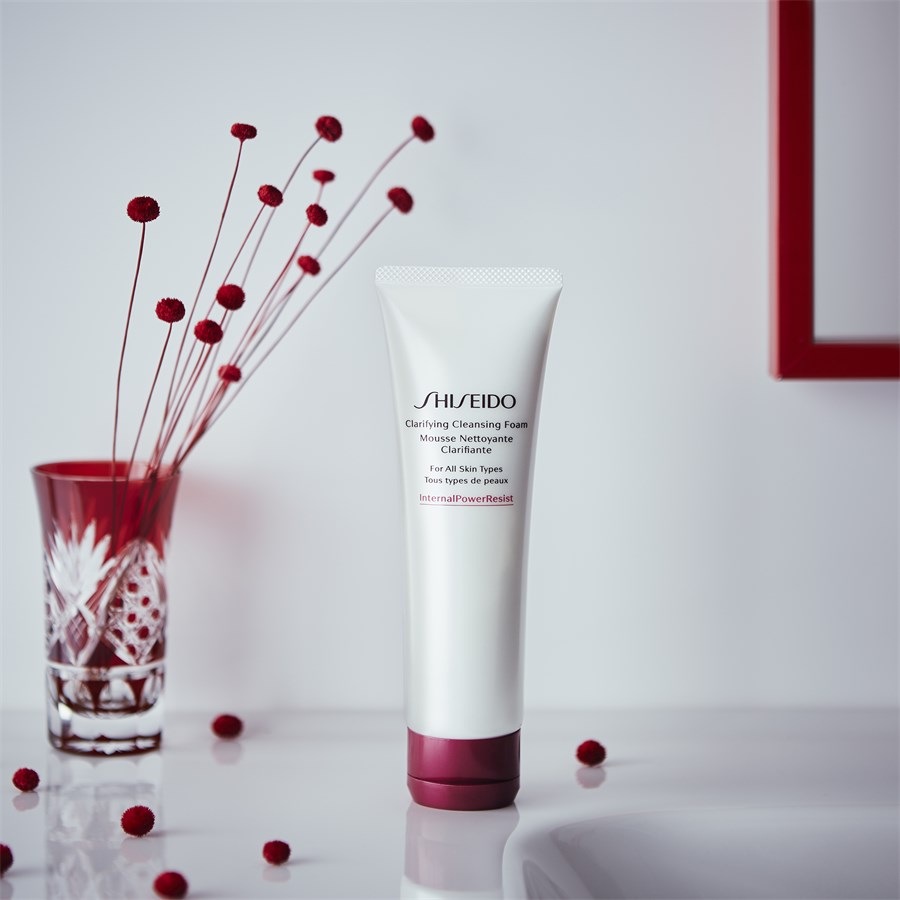 Shiseido Cleansing & Makeup Remover Clarifying Cleansing Foam Negozio