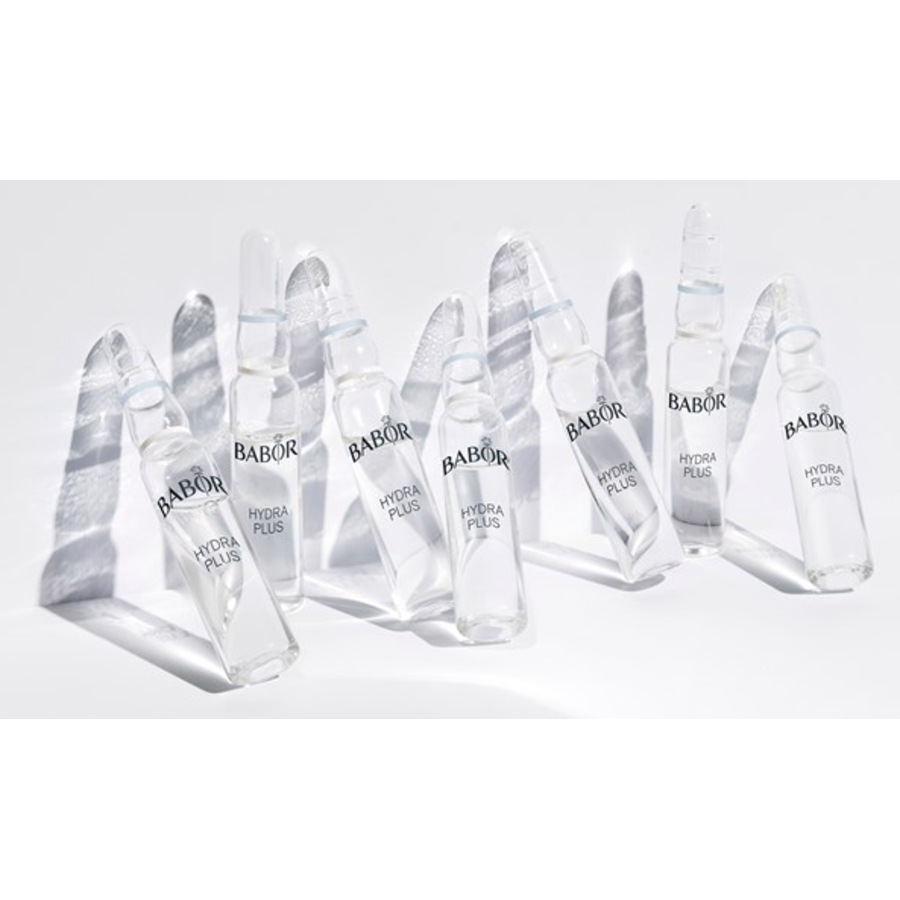 BABOR Ampoule Concentrates FP Hydra Plus 7 fiale Presa