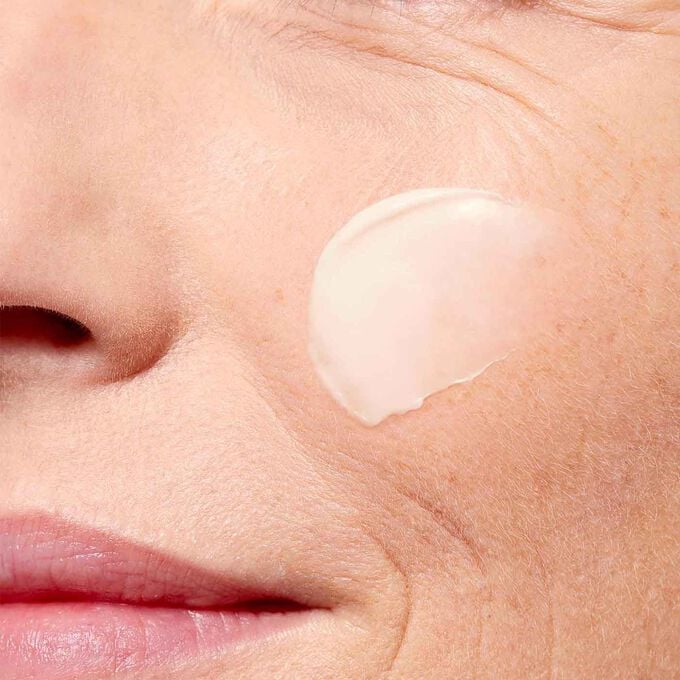 Clarins Tutti i tipi di pelle SPF15 Spedizione Gratuita