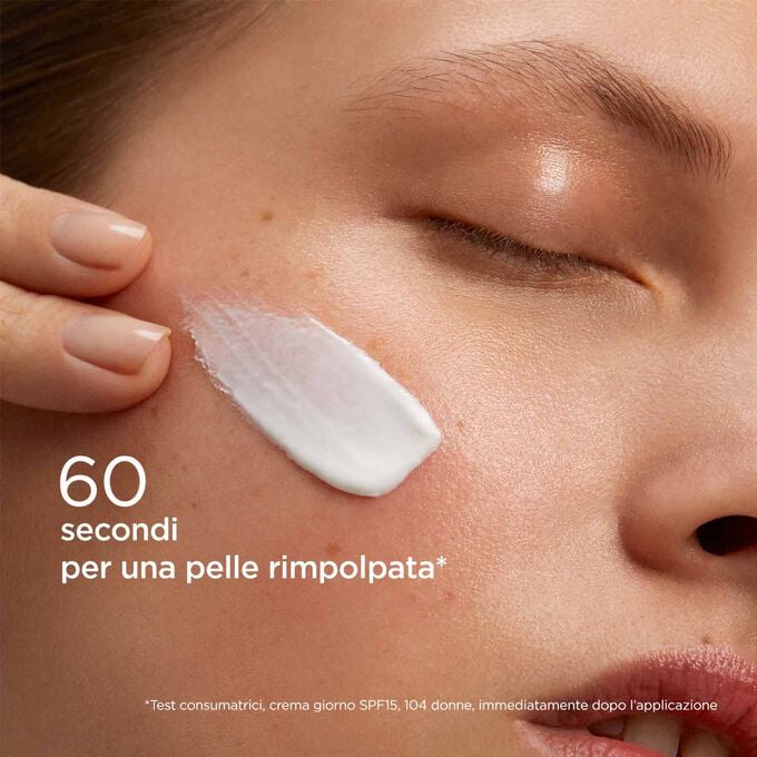 Clarins Crema idratante SPF15 In Vendita