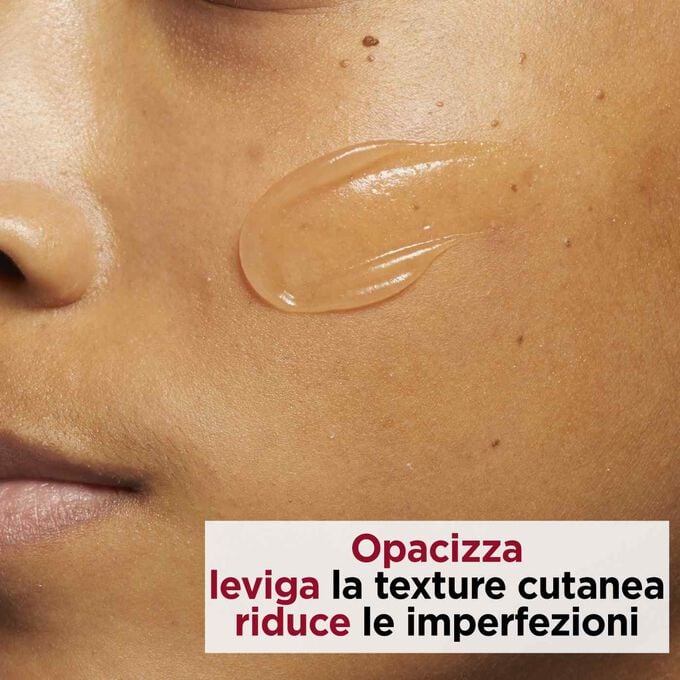 Clarins Pelle giovane - Opacizzante e anti-imperfezioni Italia